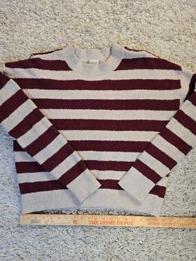 Altar'd State Striped Crewneck Sweater in Cream & Burgundy 1123